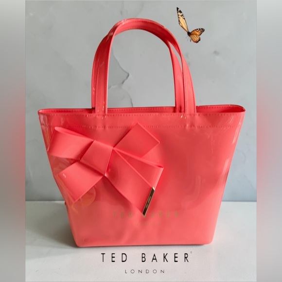 Ted Baker Handbags - Ted Baker Coral Nikicon Icon Tote Bag with Big Bow NEW WITH TAGS!
